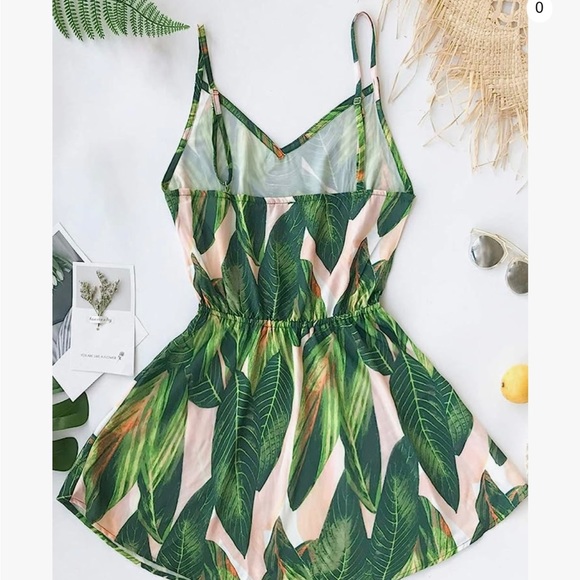 CUPSHE DRESS - Picture 2 of 6